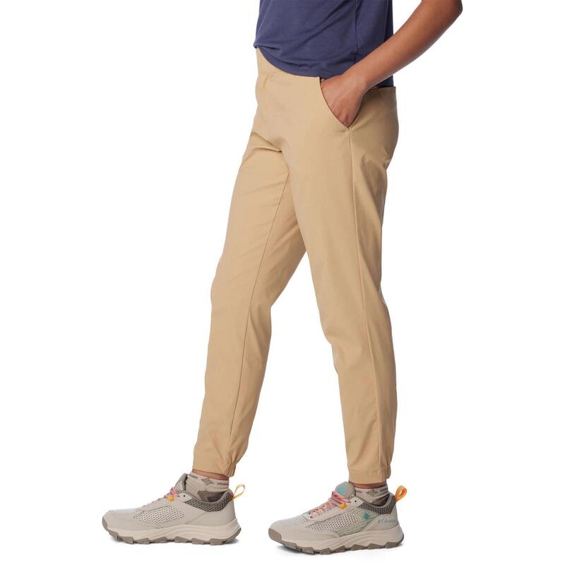 Pantaloni de drumetie Firwood Camp II Pant - nisip femei