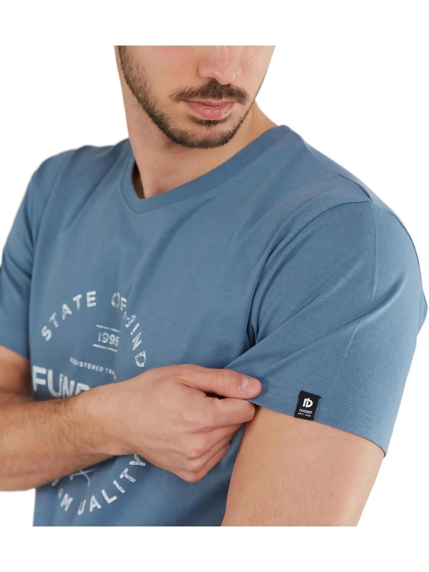 Basic-T Logo 04 férfi rövid ujjú póló 4/5