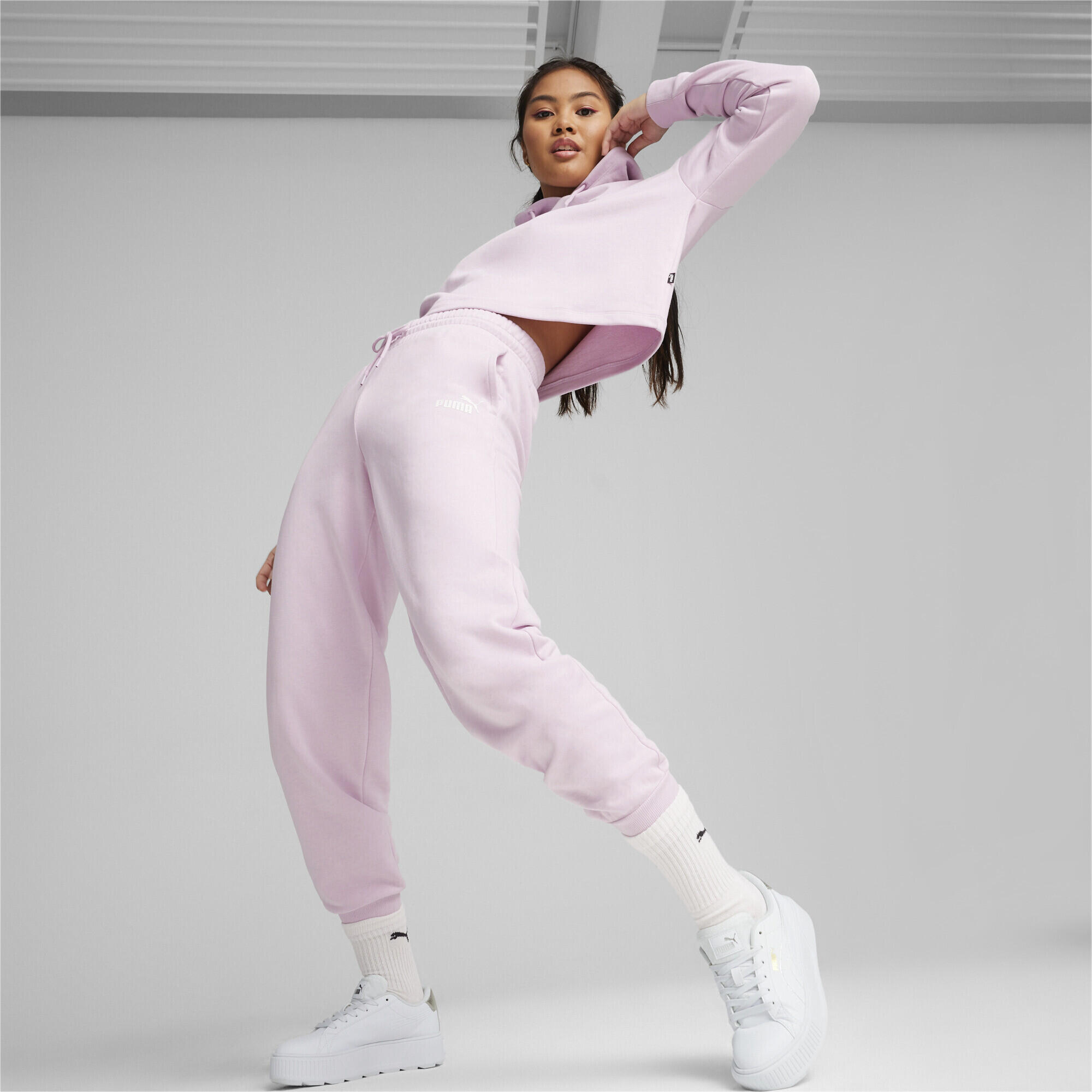 Jogginghose Frau Puma ESS+ Small Logo 3/7