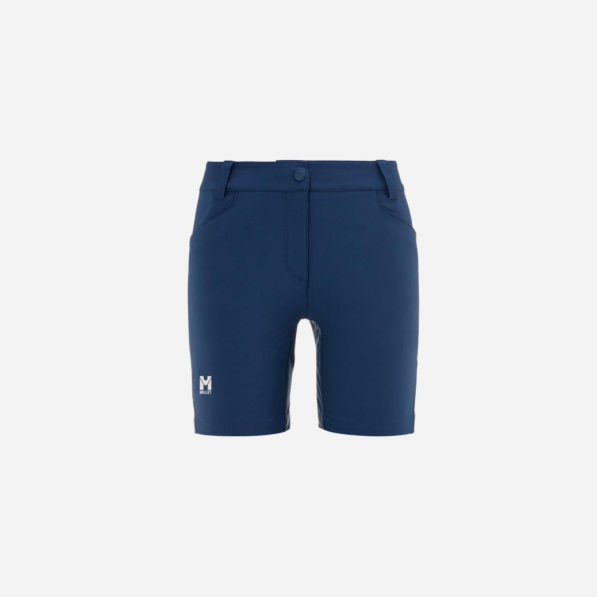 bleu marine.