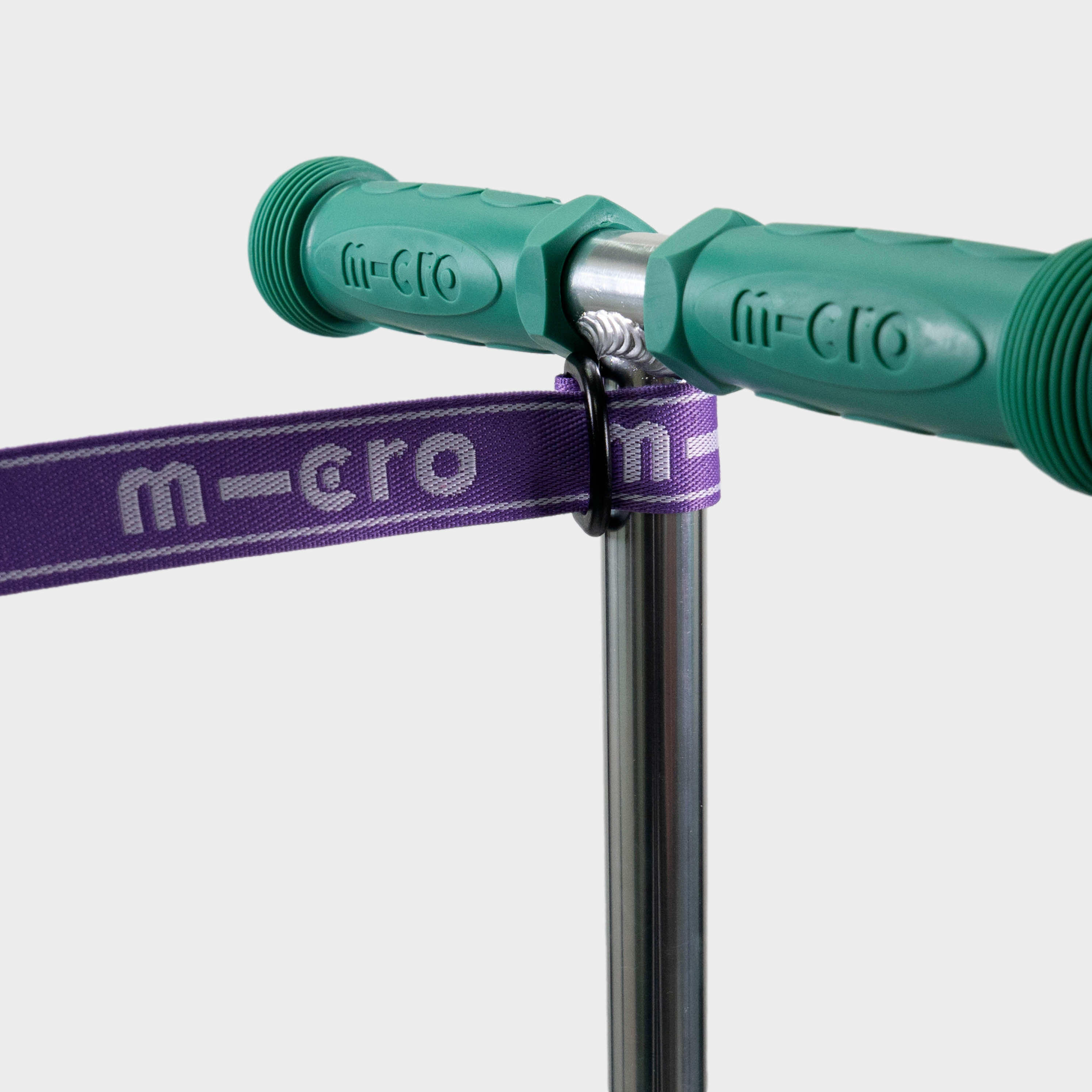 Micro ECO Pull & Carry Scooter Lead: Purple 3/6