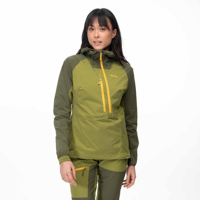 Bergans of Norway Cecilie Light Wind Anorak - Trail Green/Dark Olive Green