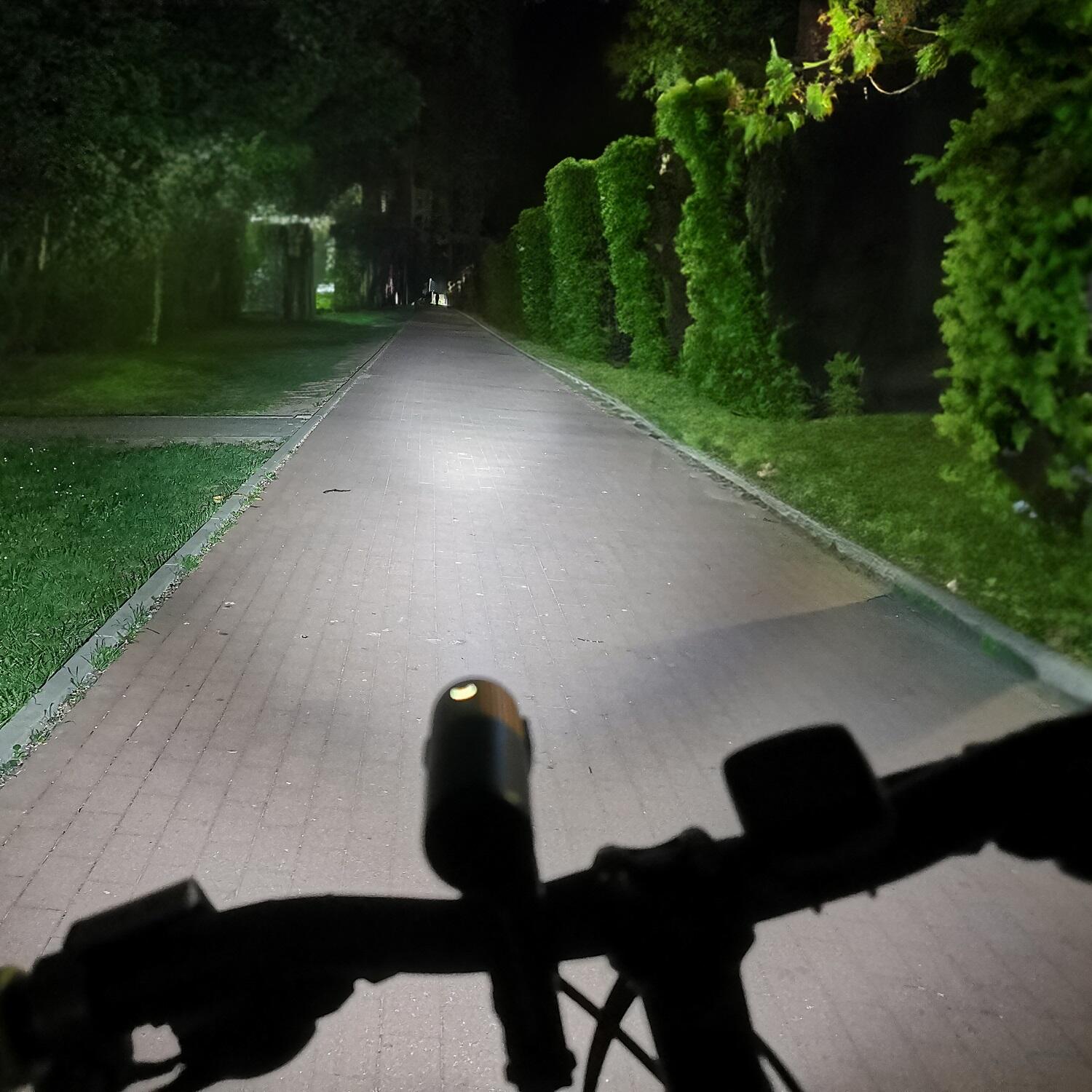 Luz dianteira para bicicleta Vayox VA0072 450lm recarregável 4/7