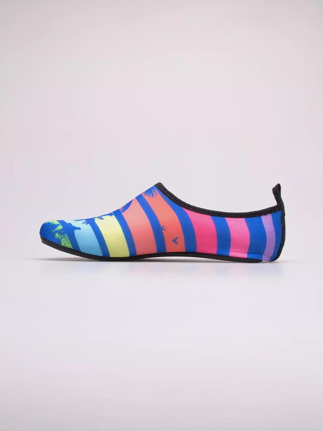 Buty do wody dziecięce PROWATER na plażę, na basen 3/7