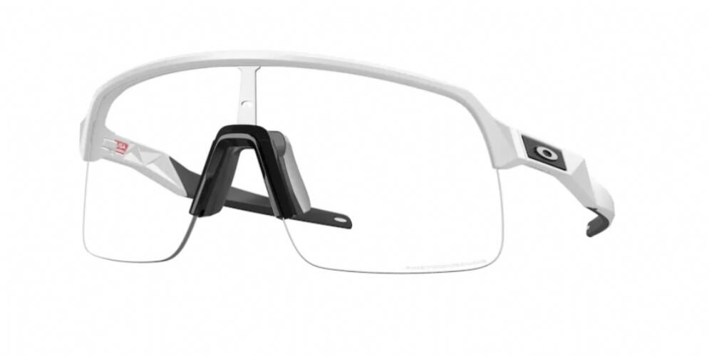 OAKLEY picture