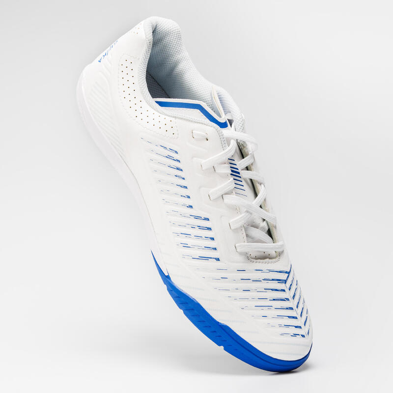 Seconde vie - Chaussures de Futsal GINKA 500 blanche bleu - TRÈS BON