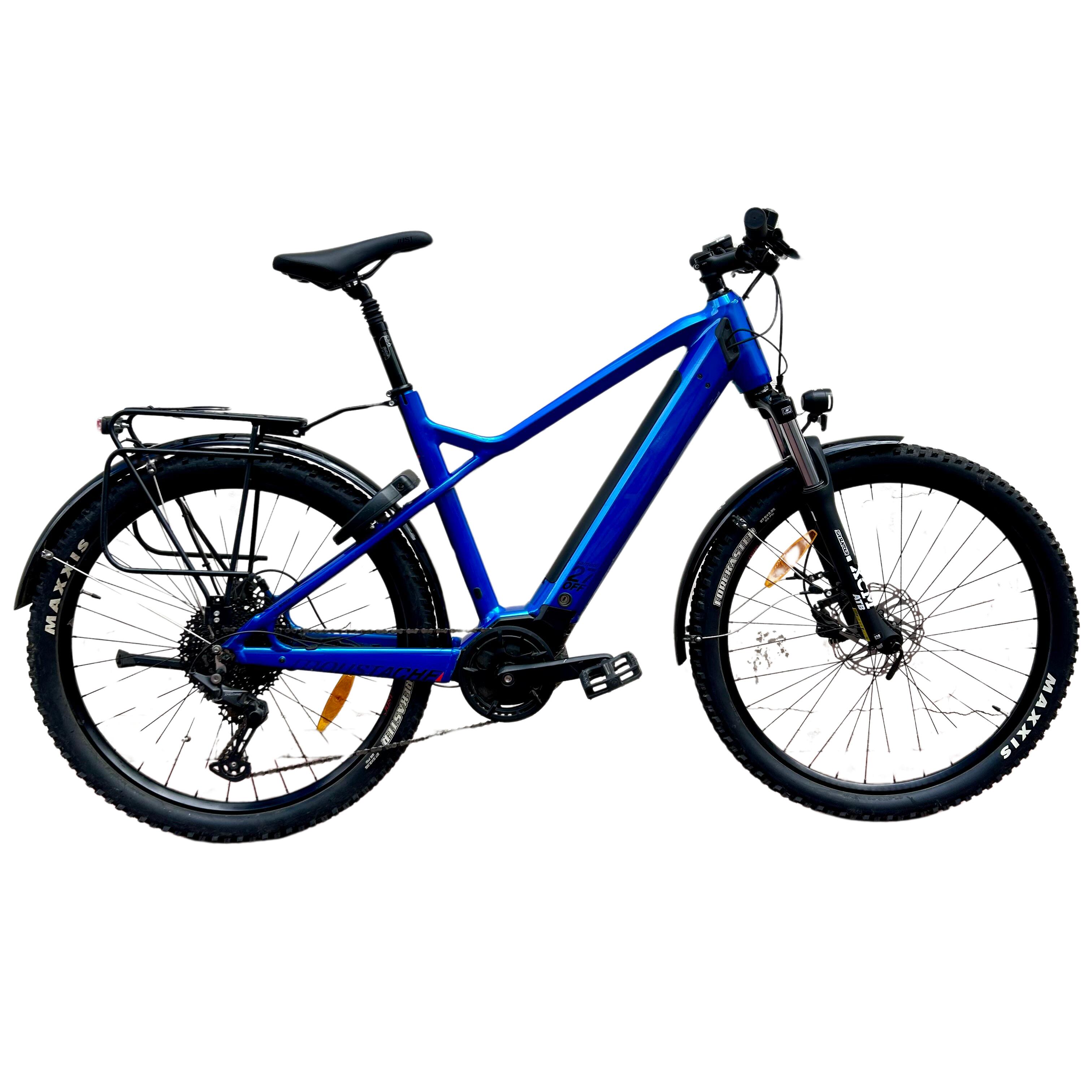 Vtc electrique homme moustache hotsell