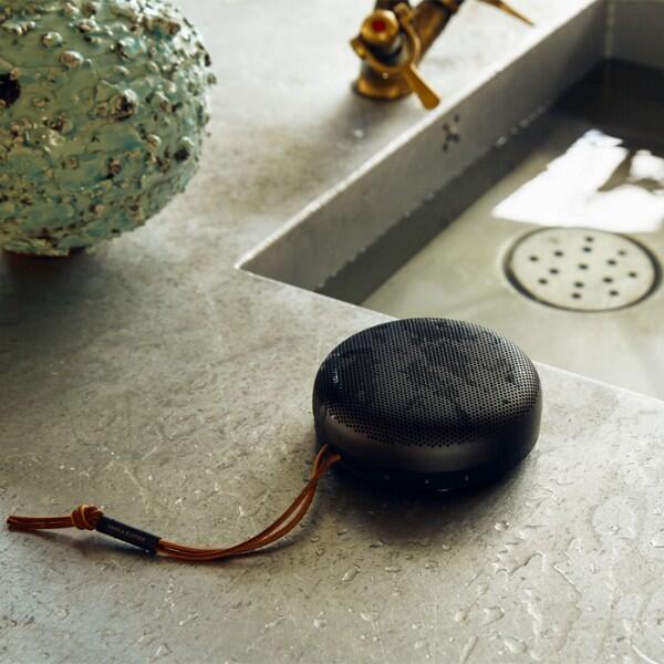 Bang & Olufsen Beosound A1 - Including free gift SRP £120 4/4