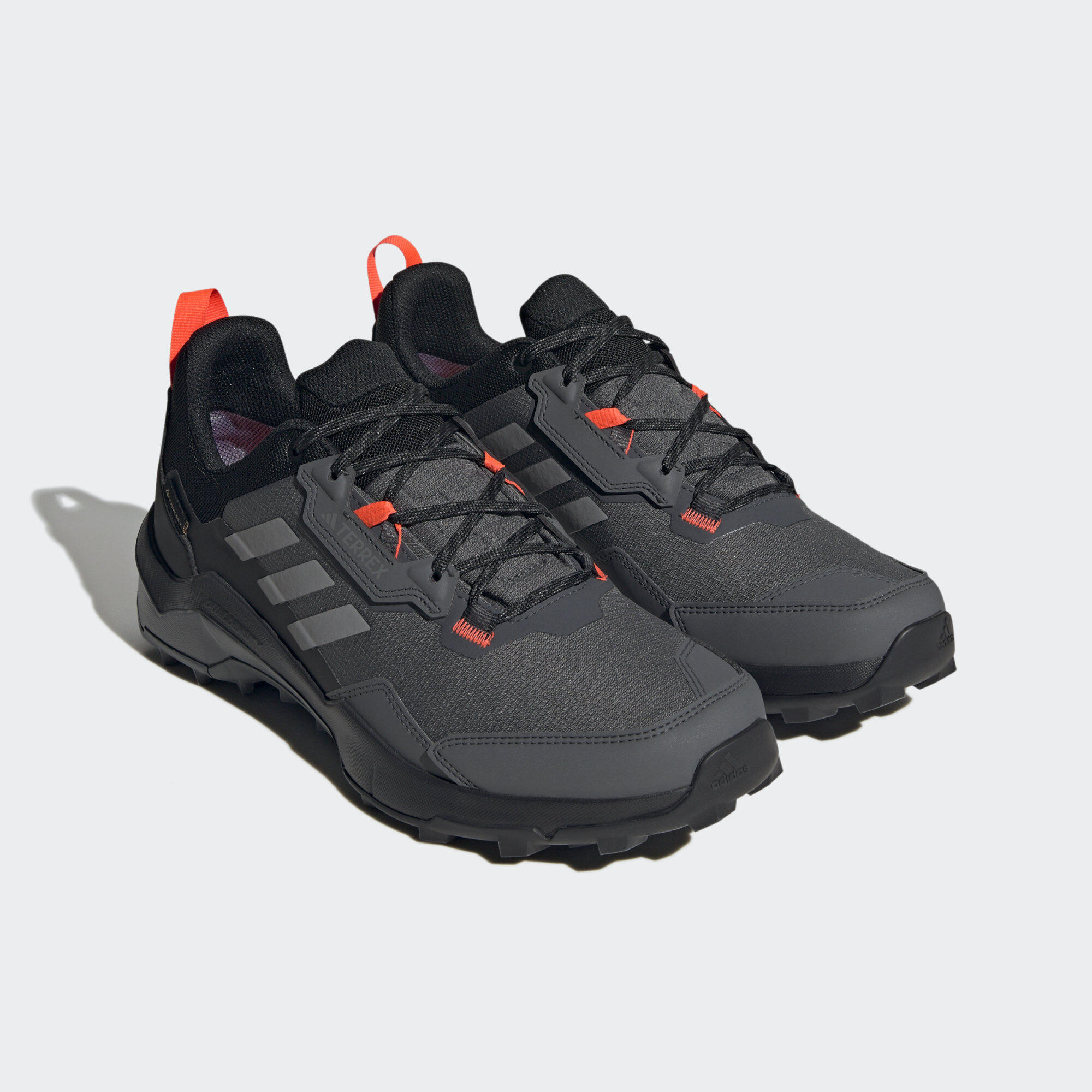 TERREX AX4 GORE-TEX Wanderschuh 5/7