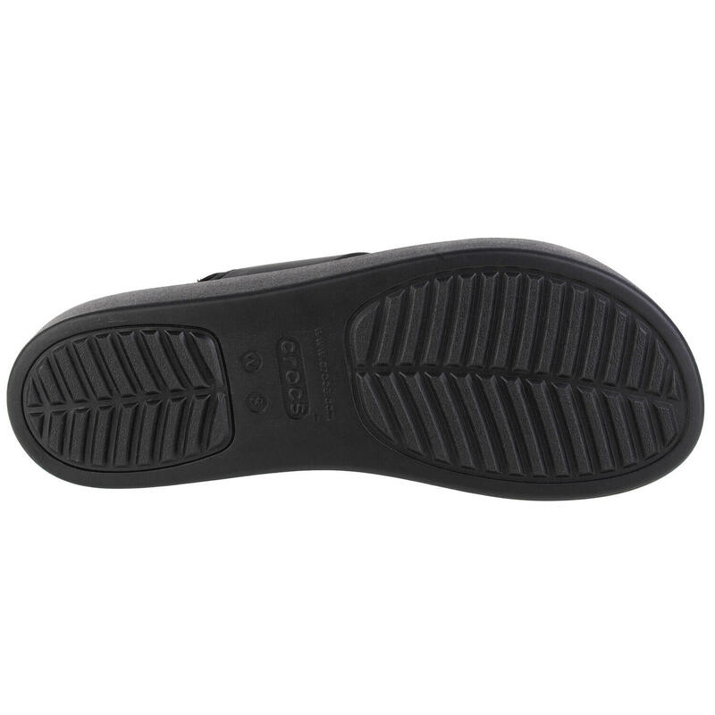 Des sandales pour femmes Crocs Brooklyn Low Wedge