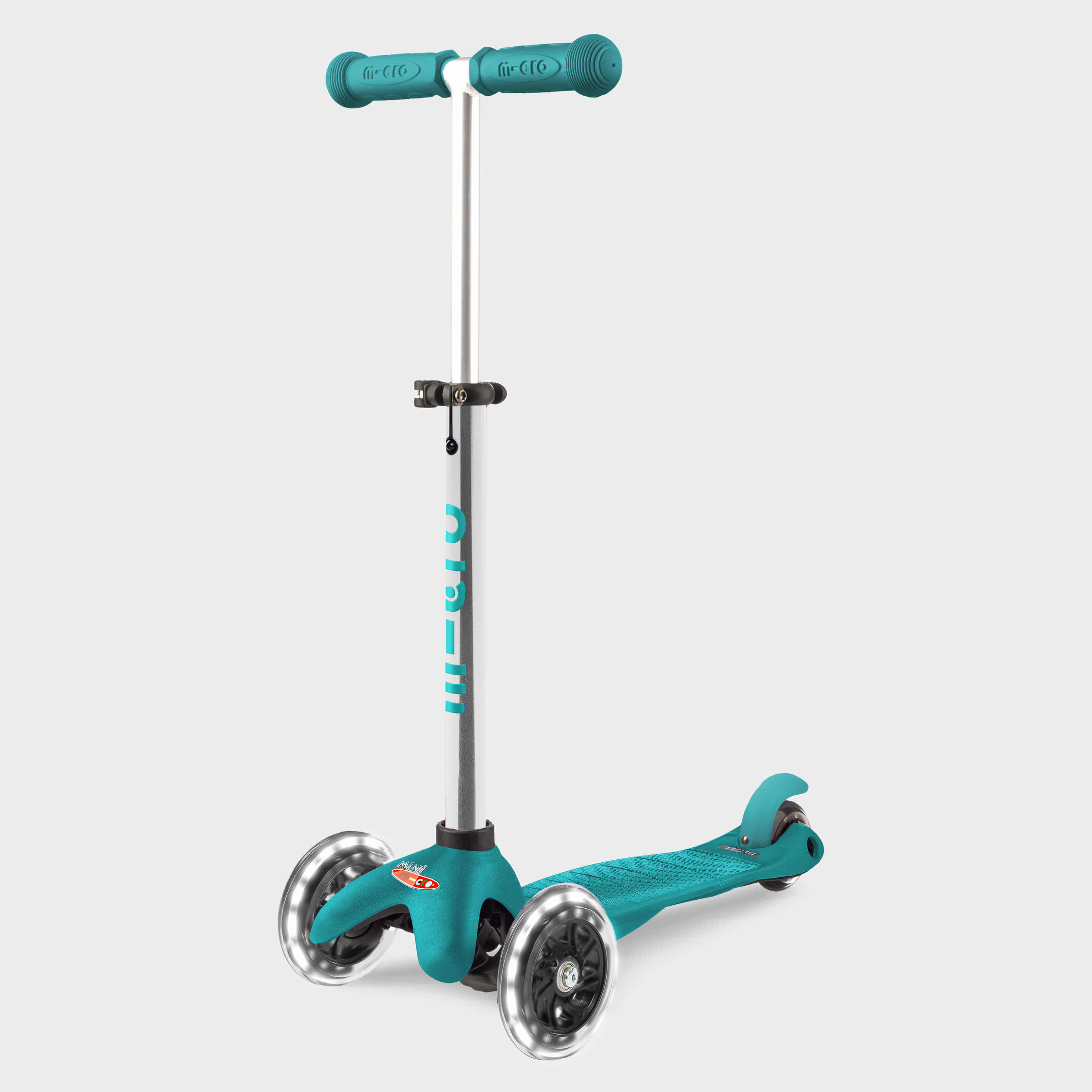 MICRO Mini Scooter - Original with Light up Wheels: Aqua