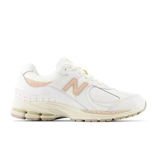 NEW BALANCE picture