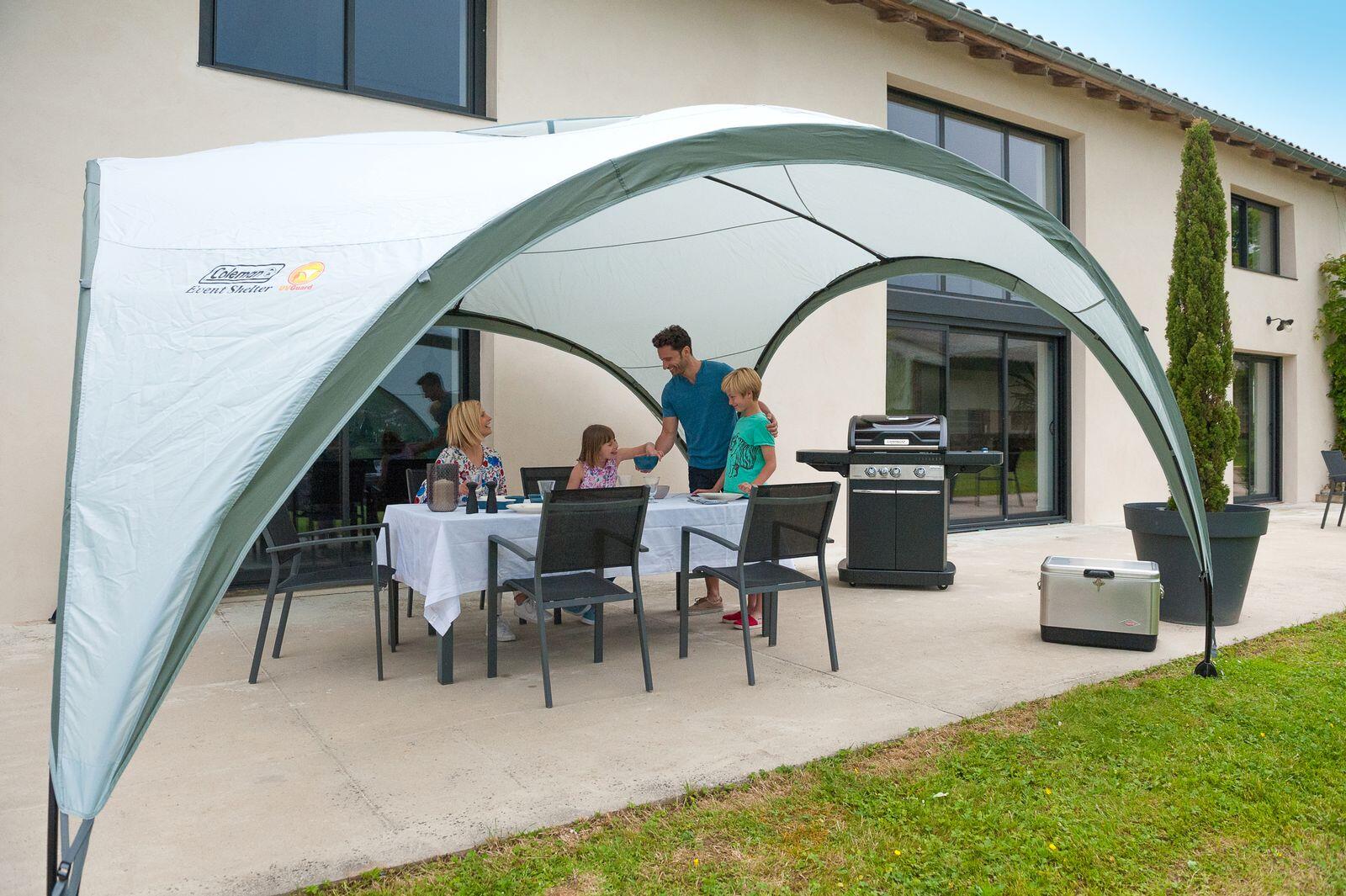 Coleman Event Shelter XL 2/7