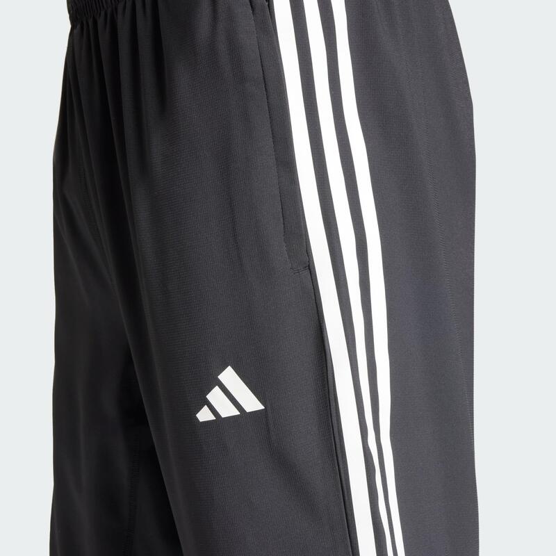 Pantaloni Own the Run cu 3 dungi