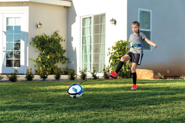 Entraîneur de foot - Maîtrisez le contrôle et les techniques de ballon - SKLZ 4/5