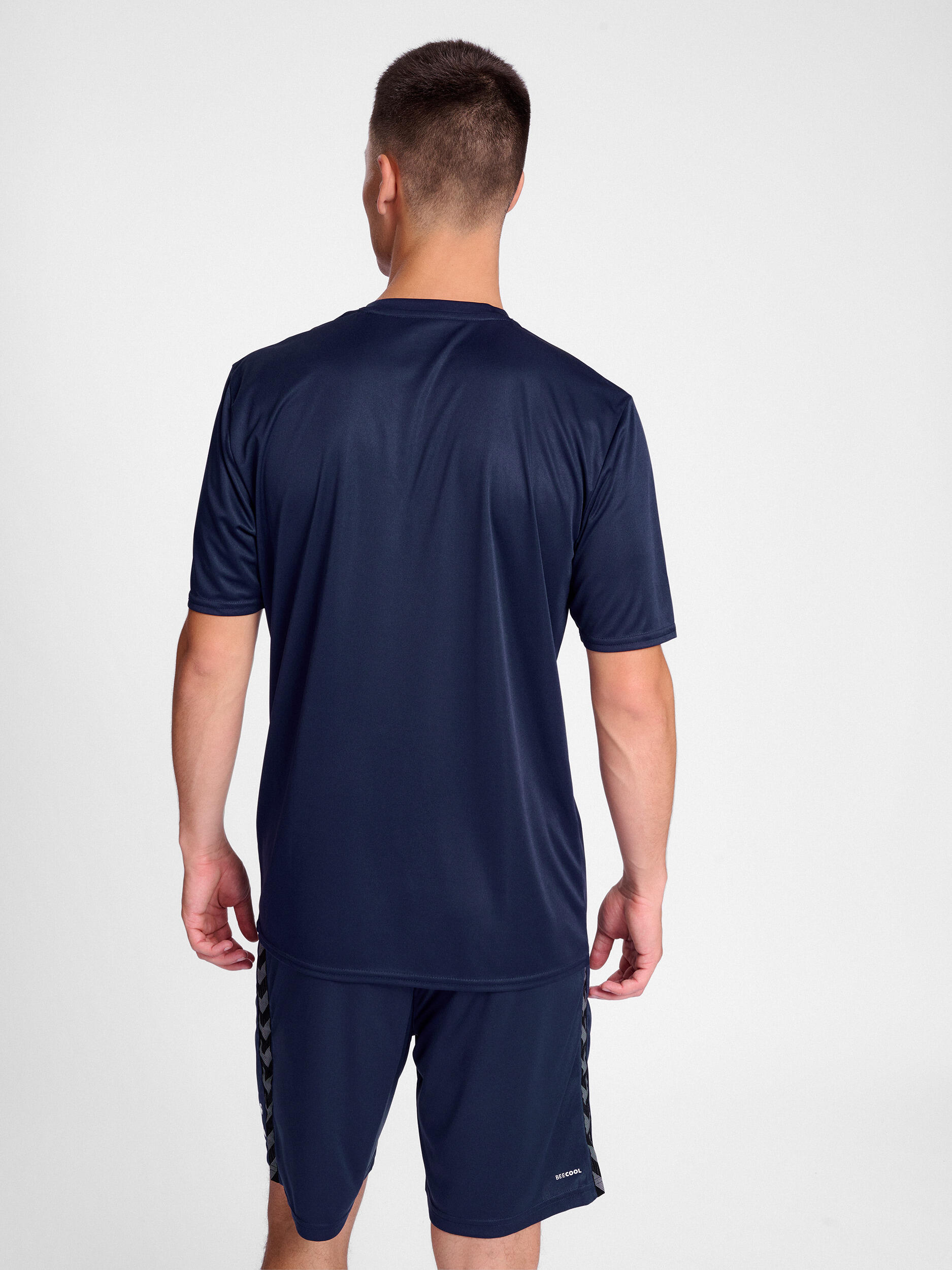 T-shirt essentielle Hummel 4/7