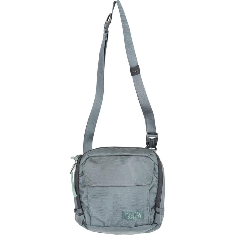 District 4 Hiking Backpack 4L - Mineral Gray