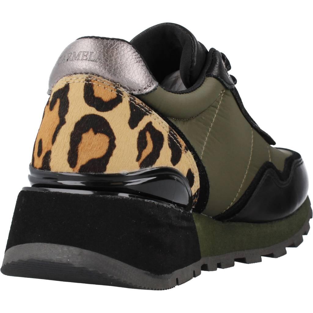 Sneakers Carmela Model 160137c Kleur Groen 3/5