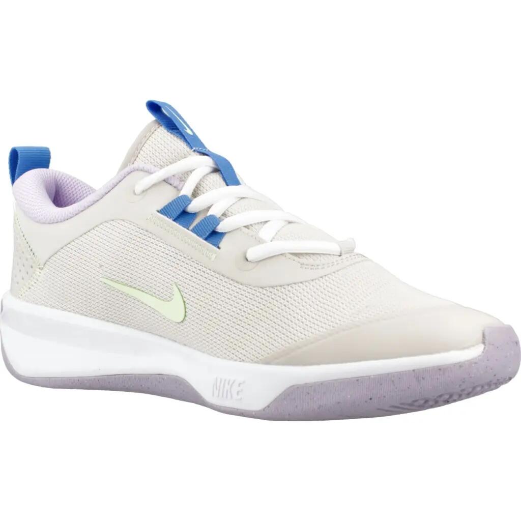 Nike Omni Multi-Court Beige Schuhe 5/5