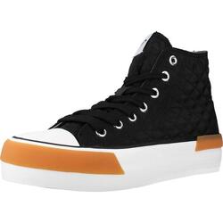 Baskets Mustang pour femmes