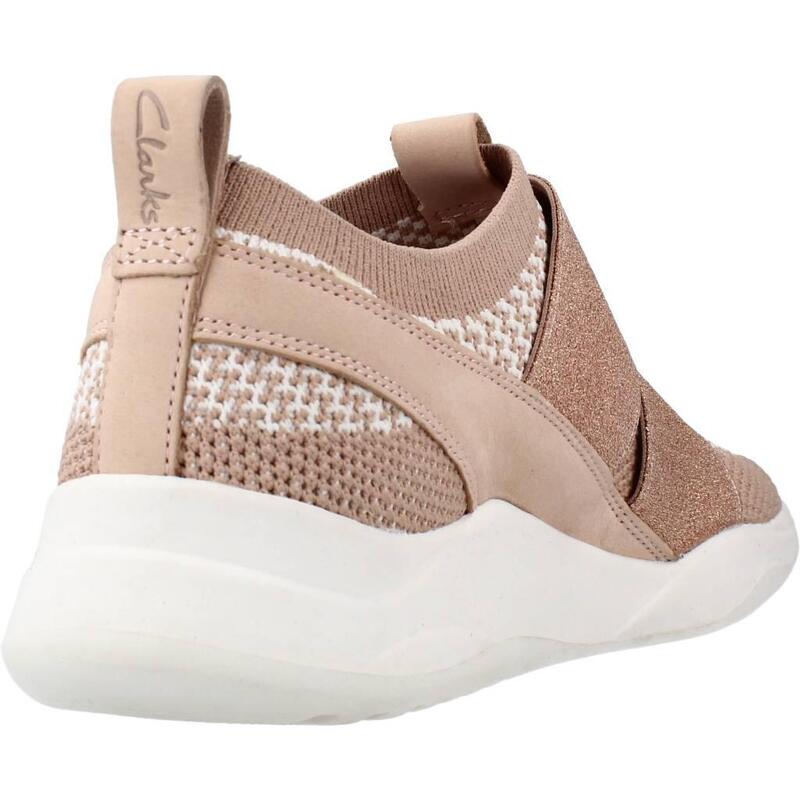 Zapatillas mujer Clarks Sift Slip Nude