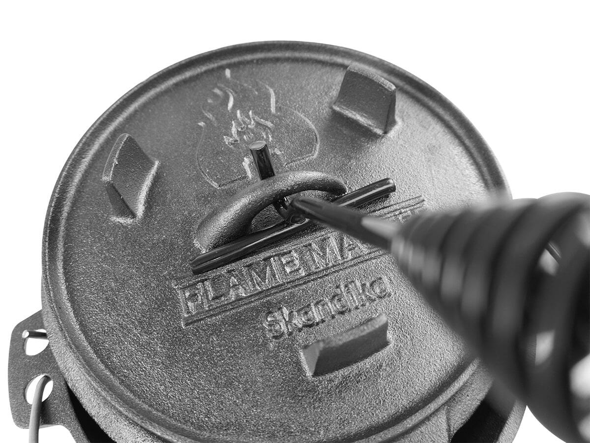 Dutch Oven Flame Master 7,1 L - Gietijzeren pan om in te koken - met voetjes 4/7
