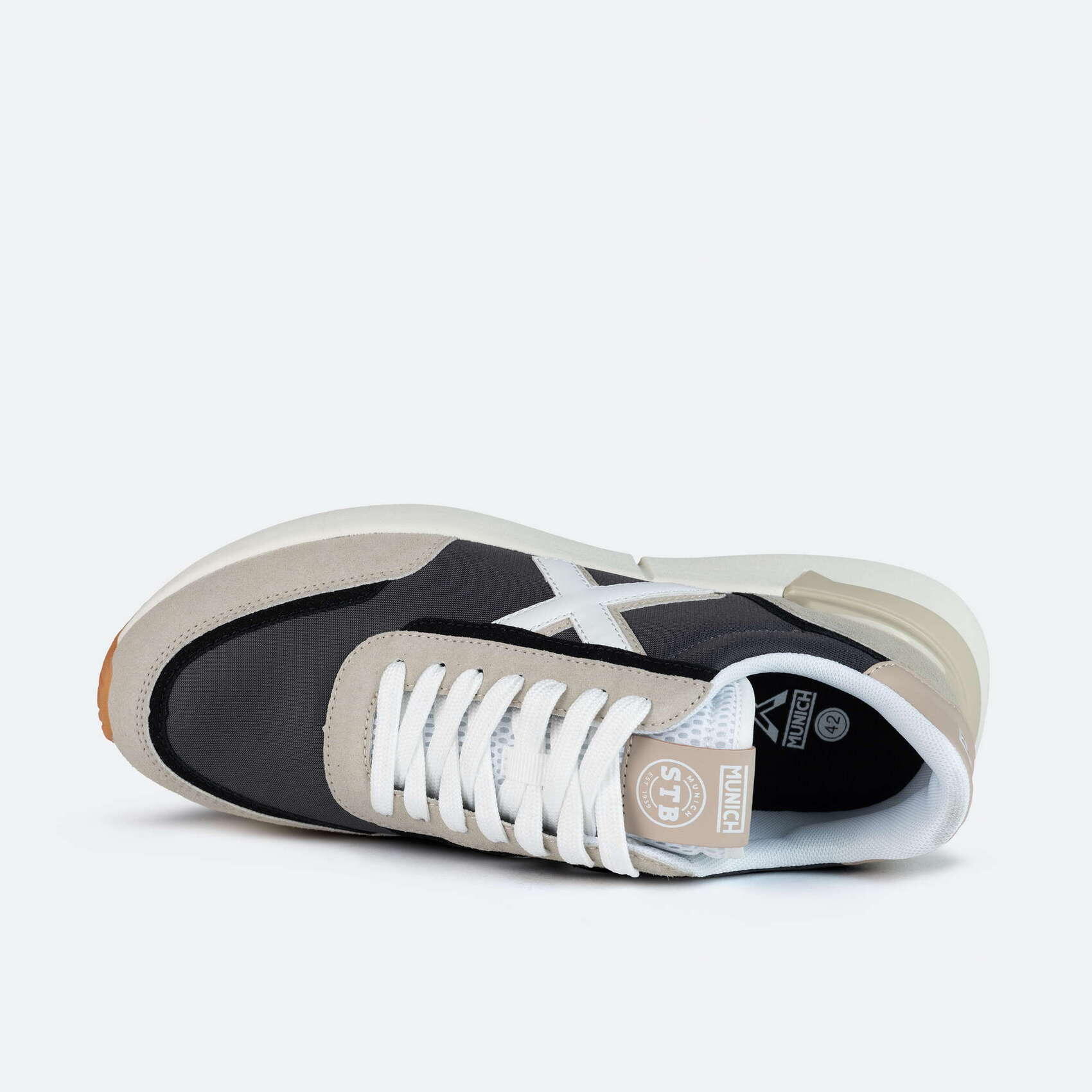 Baskets Munich modèle 4173080 pour homme 3/5