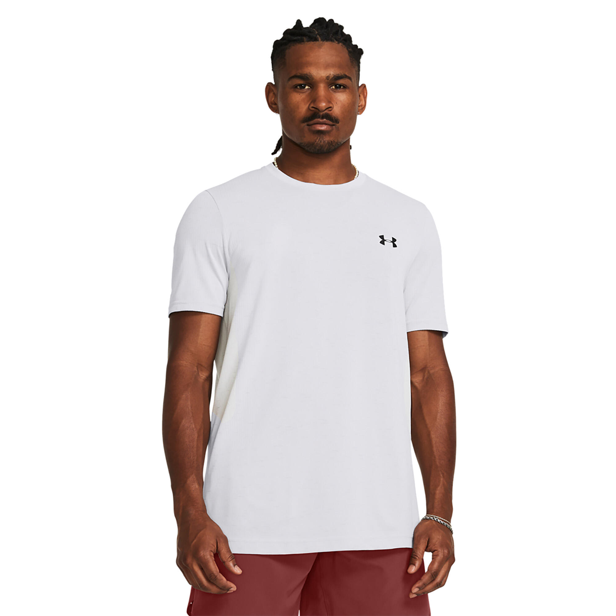 UNDER ARMOUR picture