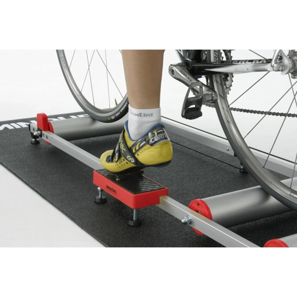 Panca a rulli Minoura MoZ per moto stradali e sportive - con gradino 6/7