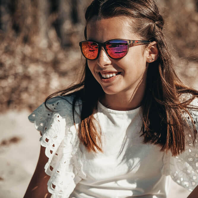Okulary przeciwsłoneczne JULBO IDOL dla dzieci 10-15 lat szare kat. 3