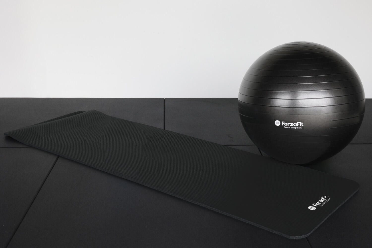 Tapis de yoga IVOL avec sangle de transport - Extra épais 10 mm - Noir 3/5