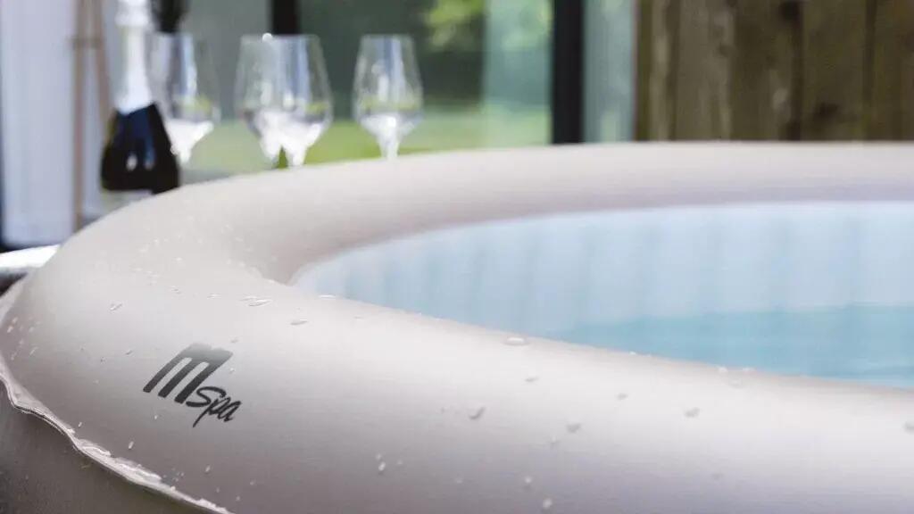 Basen z hydromasażem dmuchane Bristol Max MSpa 8 osób SPA Bąbelki 4/8