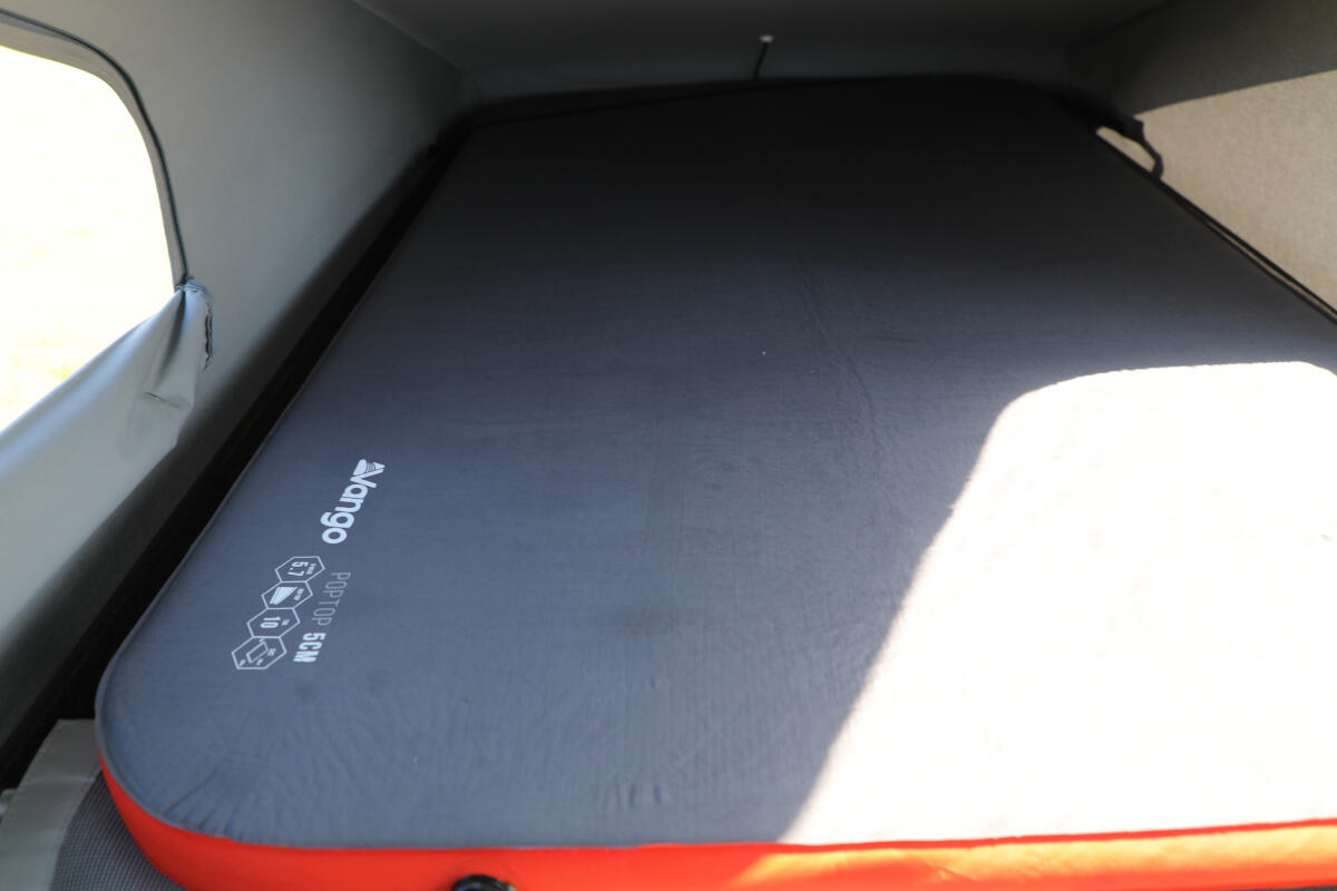 Vango PopTop 5cm Self-Inflating Sleeping Mattress - Shadow Grey 5/6