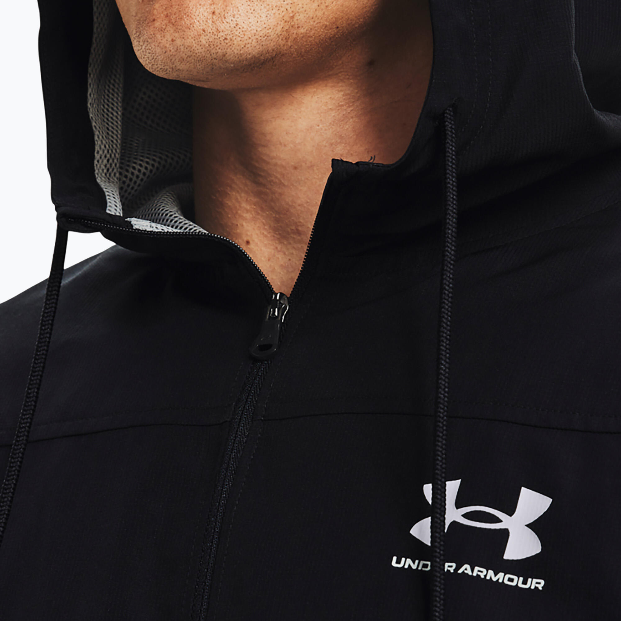 Kurtka przejściowa damska Under Armour UA wiatrówka z kapturem 4/5