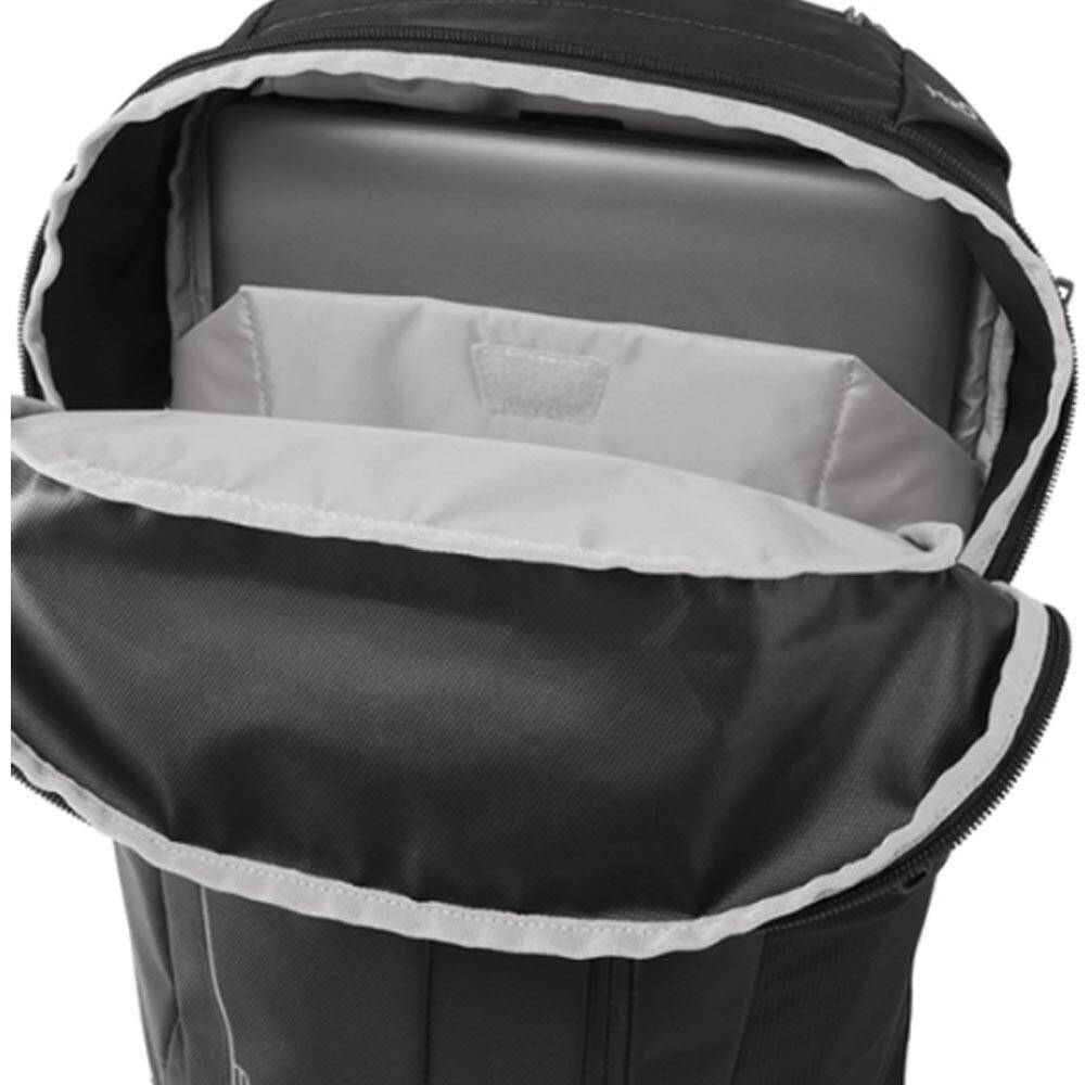 Lowe Alpine Edge 22 Daypack -  2