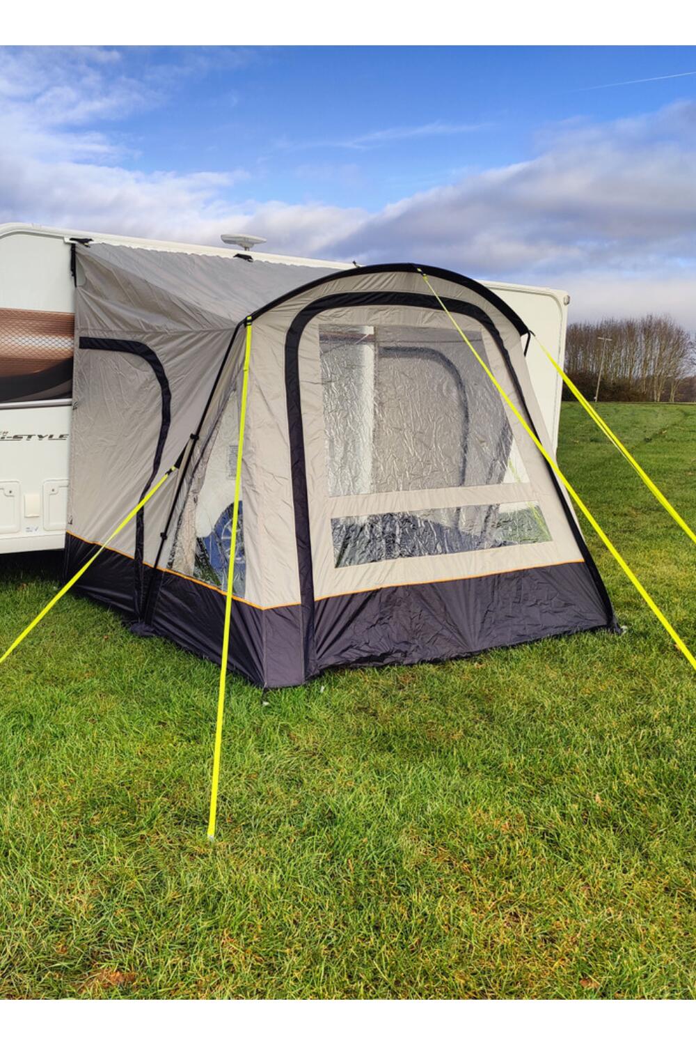 View Lite 260 Caravan Awning 2/7