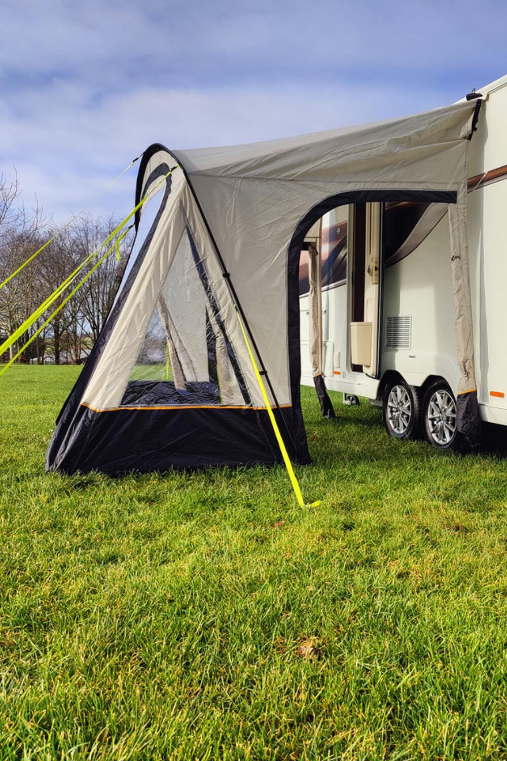 View Lite 260 Caravan Awning 4/7