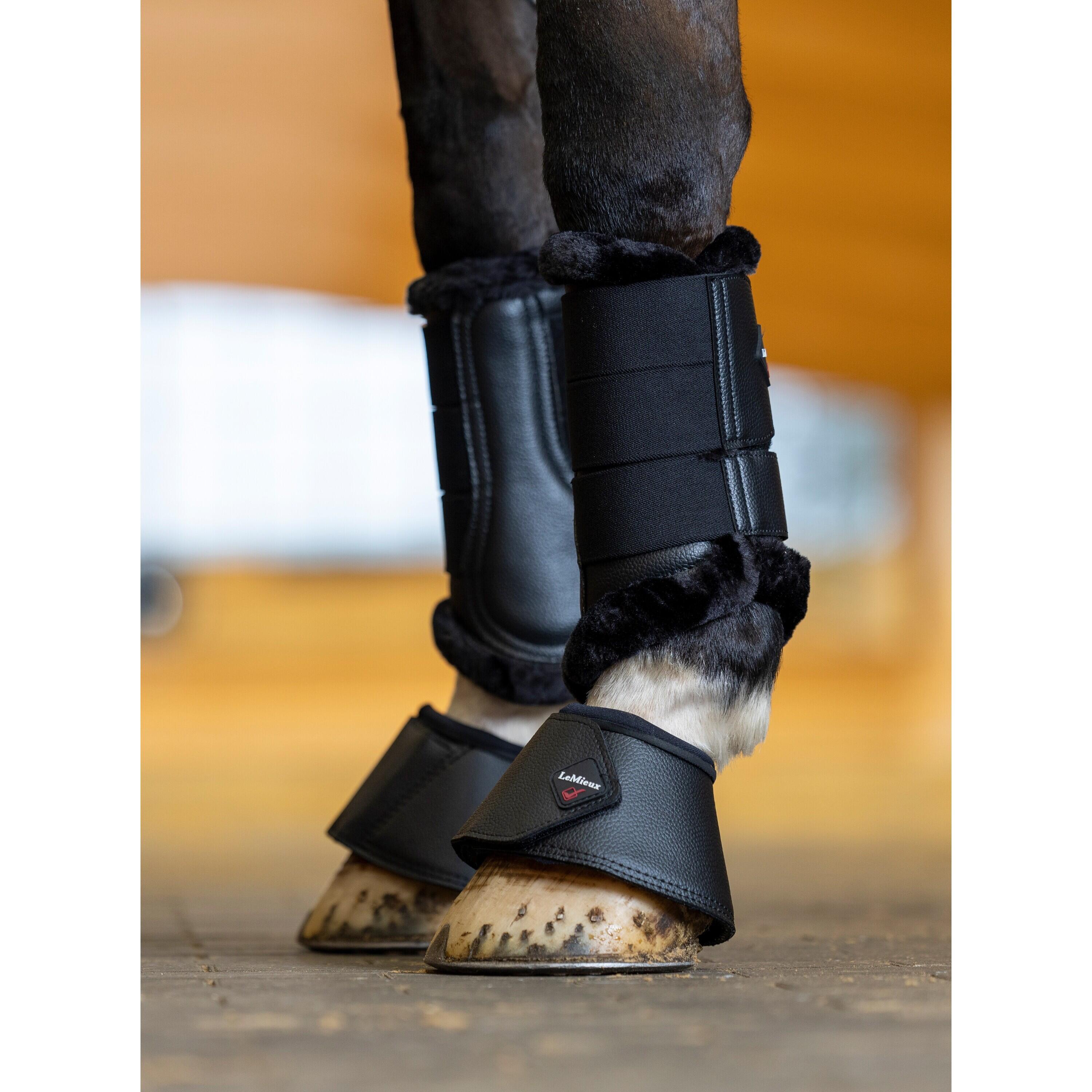 Cloches pour cheval cuir LeMieux WrapRound 2/5