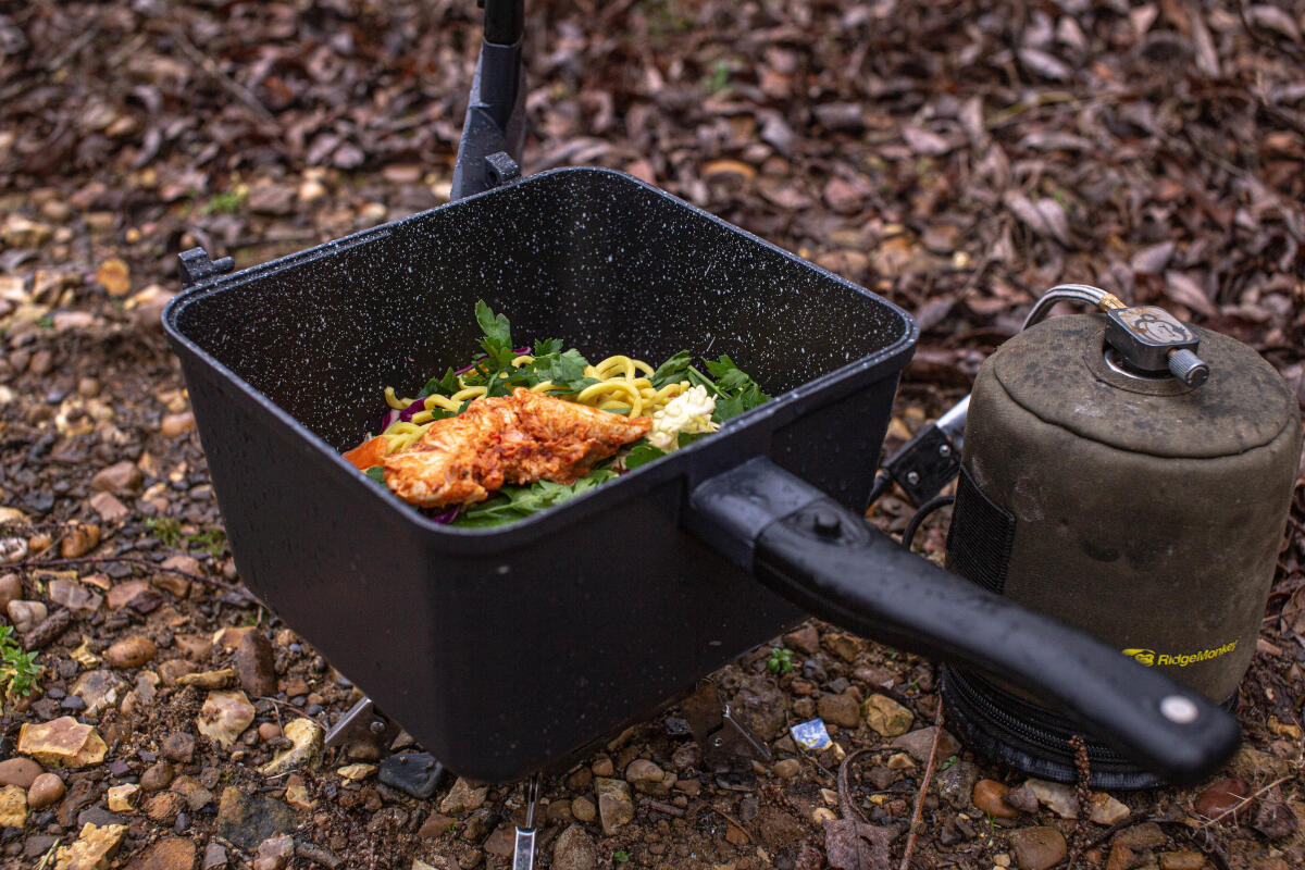 Conjunto de produtos RidgeMonkey Connect Deep Pan e Griddle Granite Edition 5/5