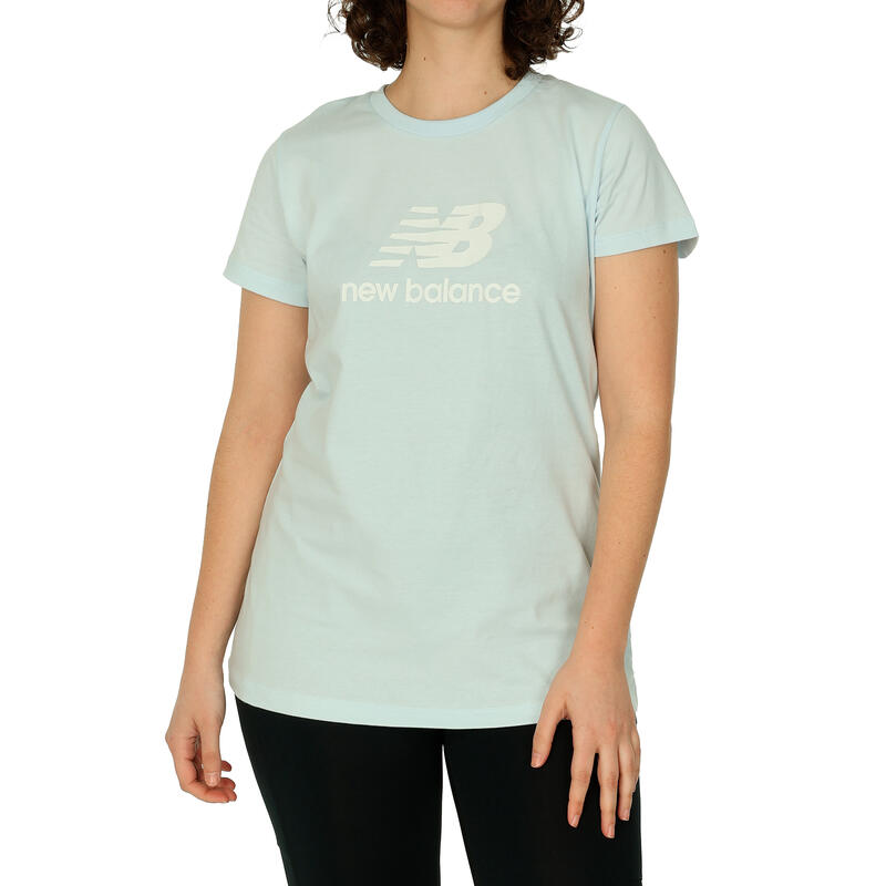 Camiseta New Balance Essentials Stacked Logo Mujer