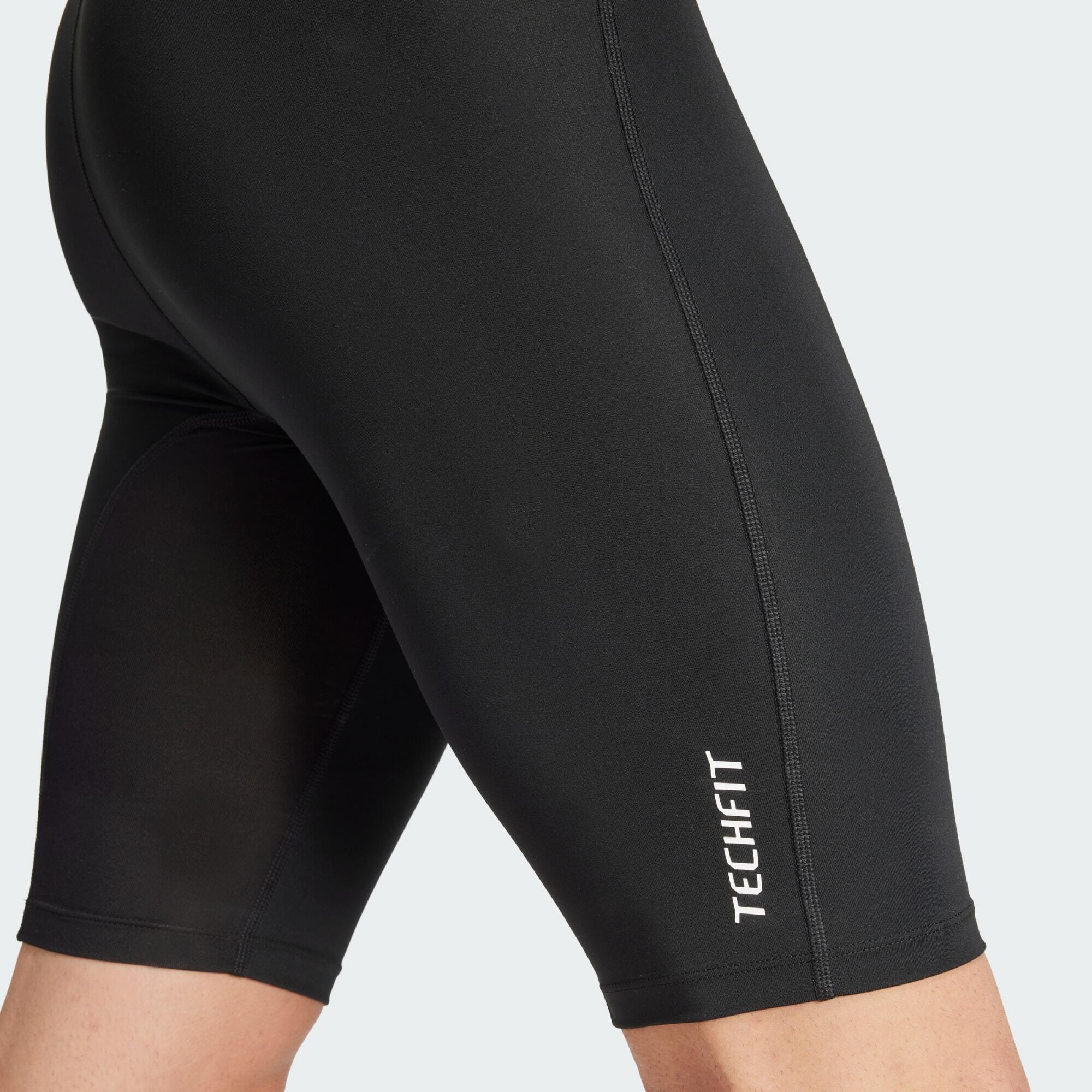 TECHFIT Compression Training Kurze Leggings 4/6