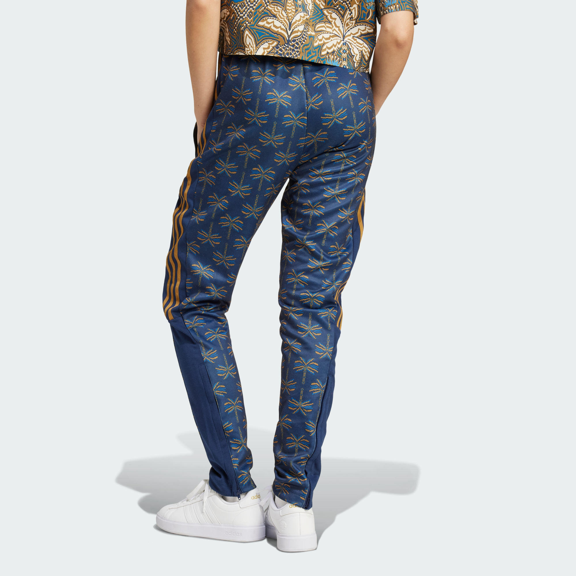Spodnie dresowe adidas x FARM Rio Tiro 3/6