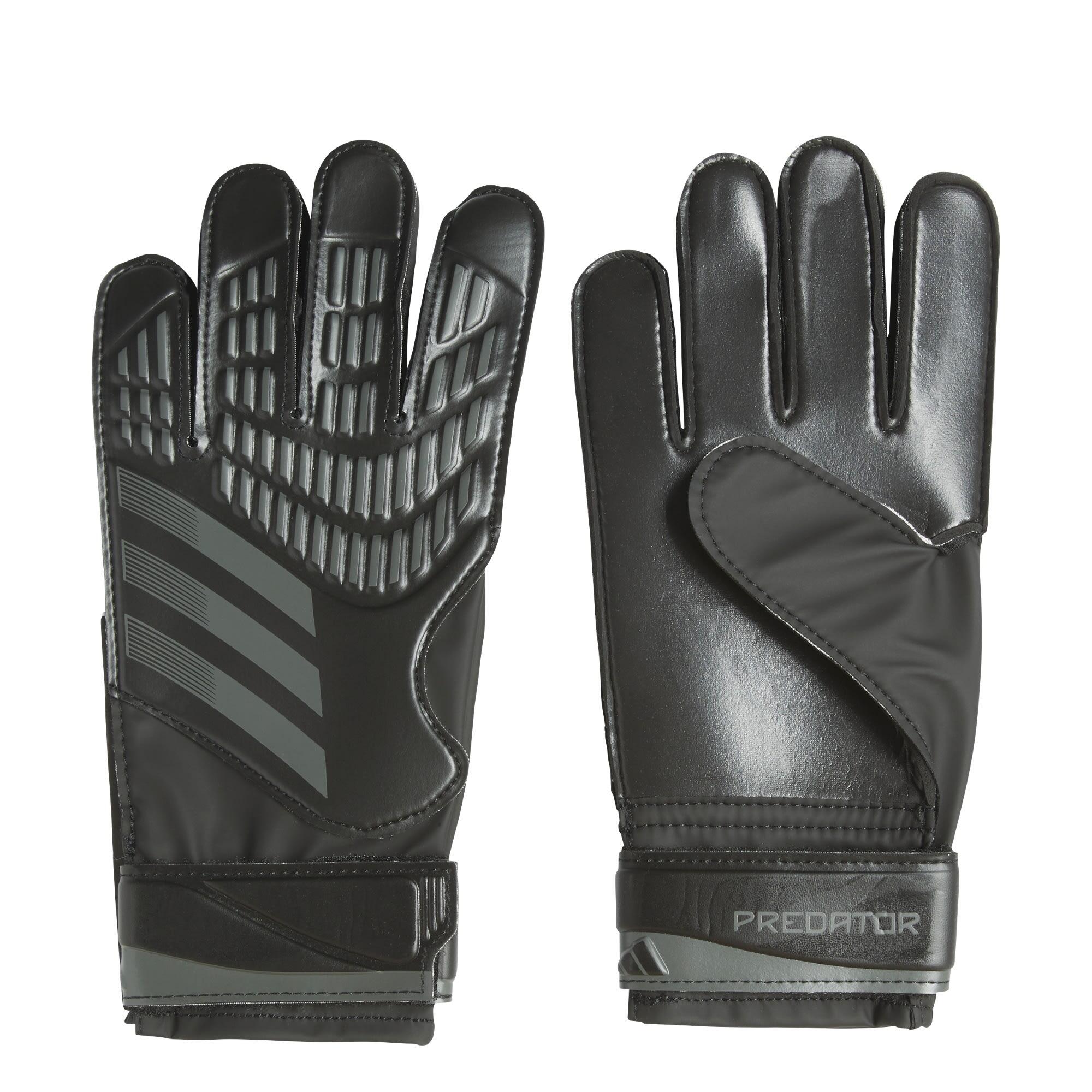 Predator Training goalkeeper gloves