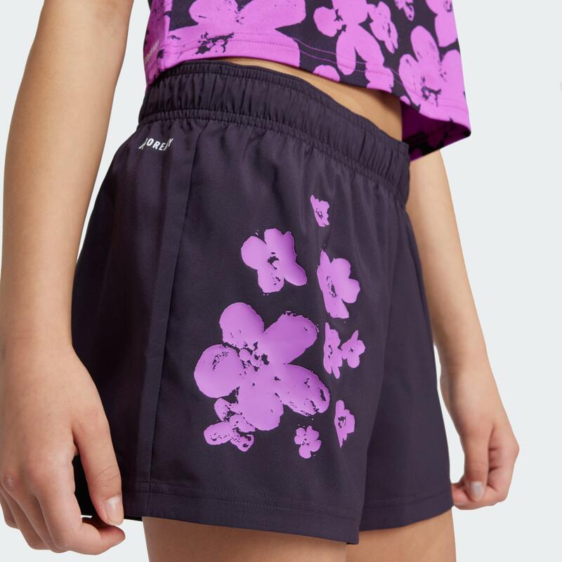 Train Essentials Seasonal Print Short Kids