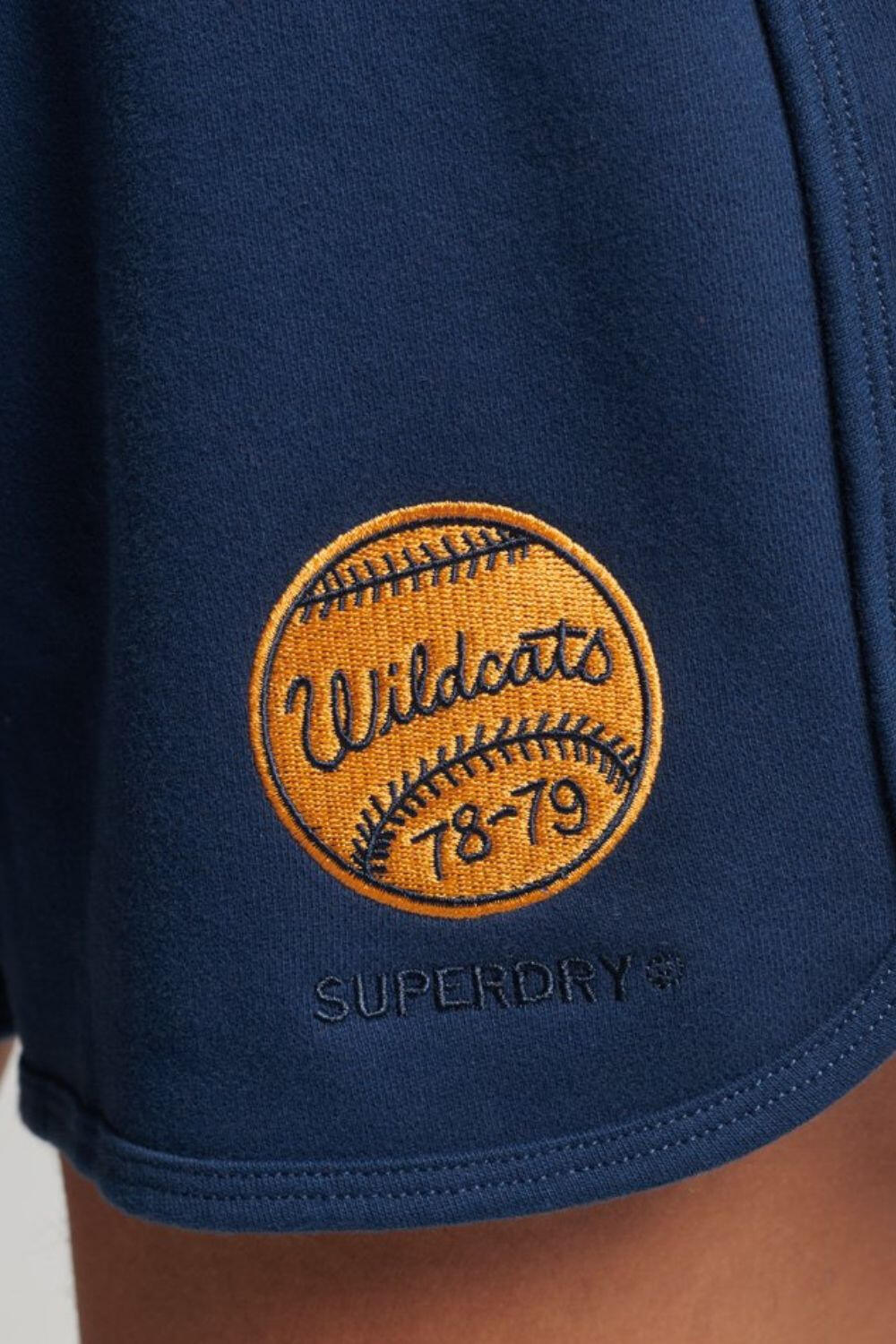 Pantaloncini da donna Superdry Vintage Collegiate blu navy 2/3