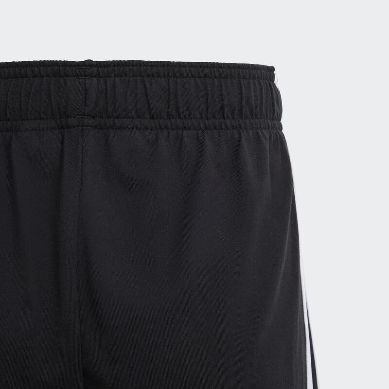 Essentials 3-Streifen Knit Shorts