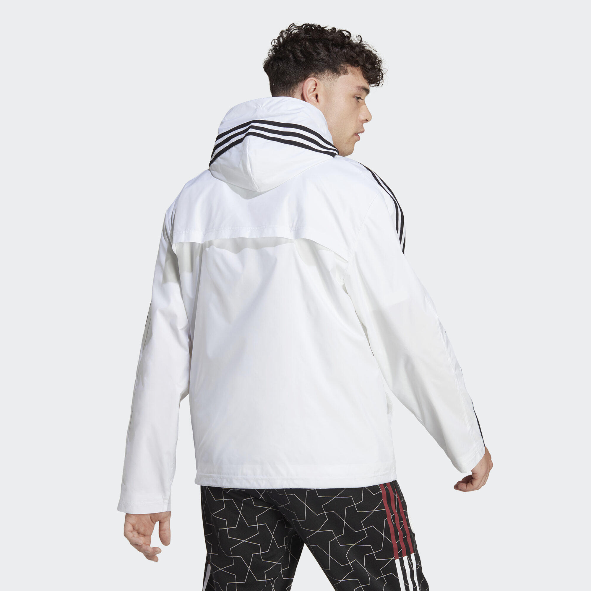 Essentials 3-stripes woven windbreaker