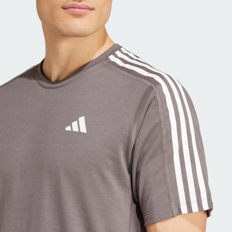 Own the Run 3-Stripes T-shirt