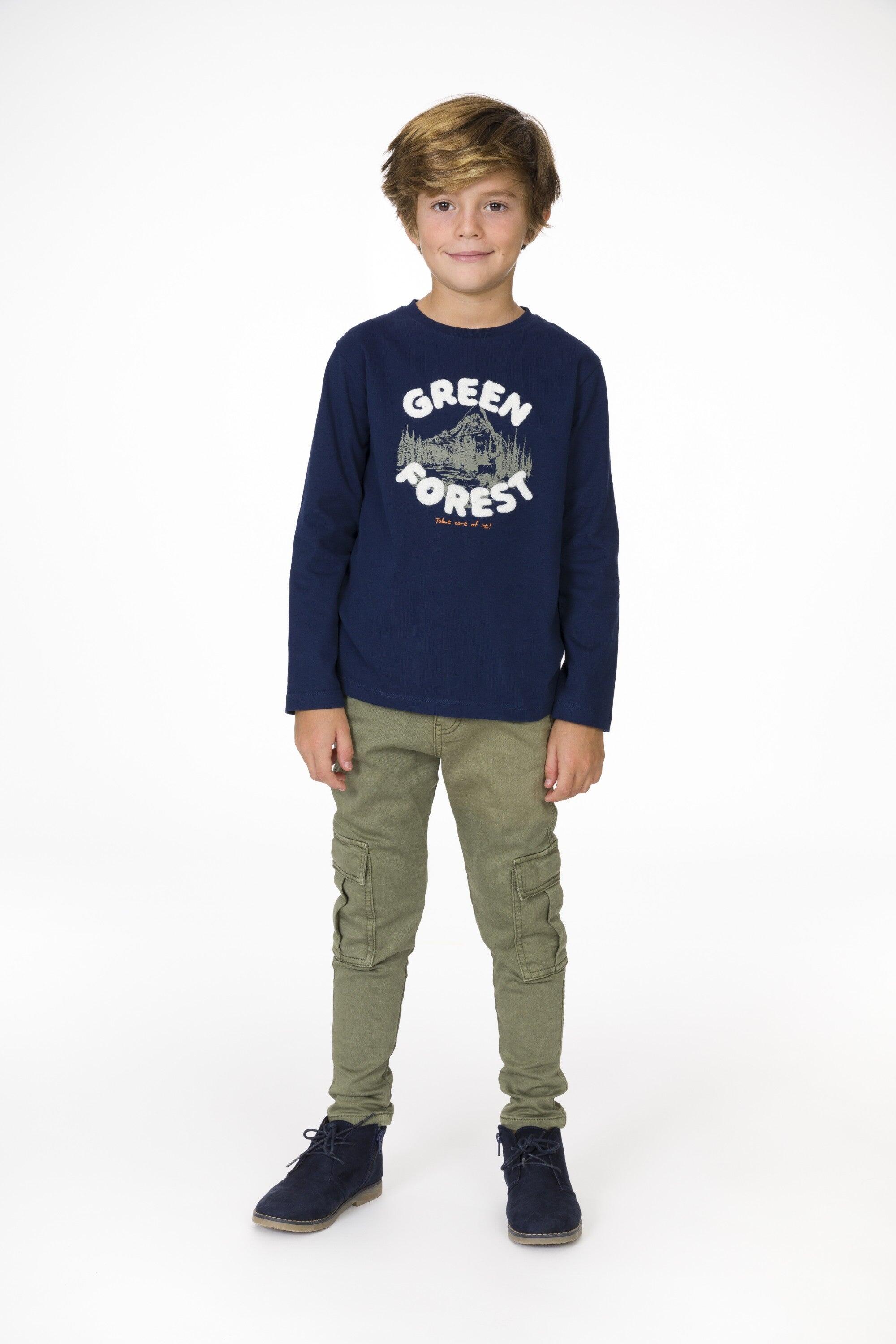 Camiseta infantil de manga comprida azul marinho com estampa de floresta 3/5