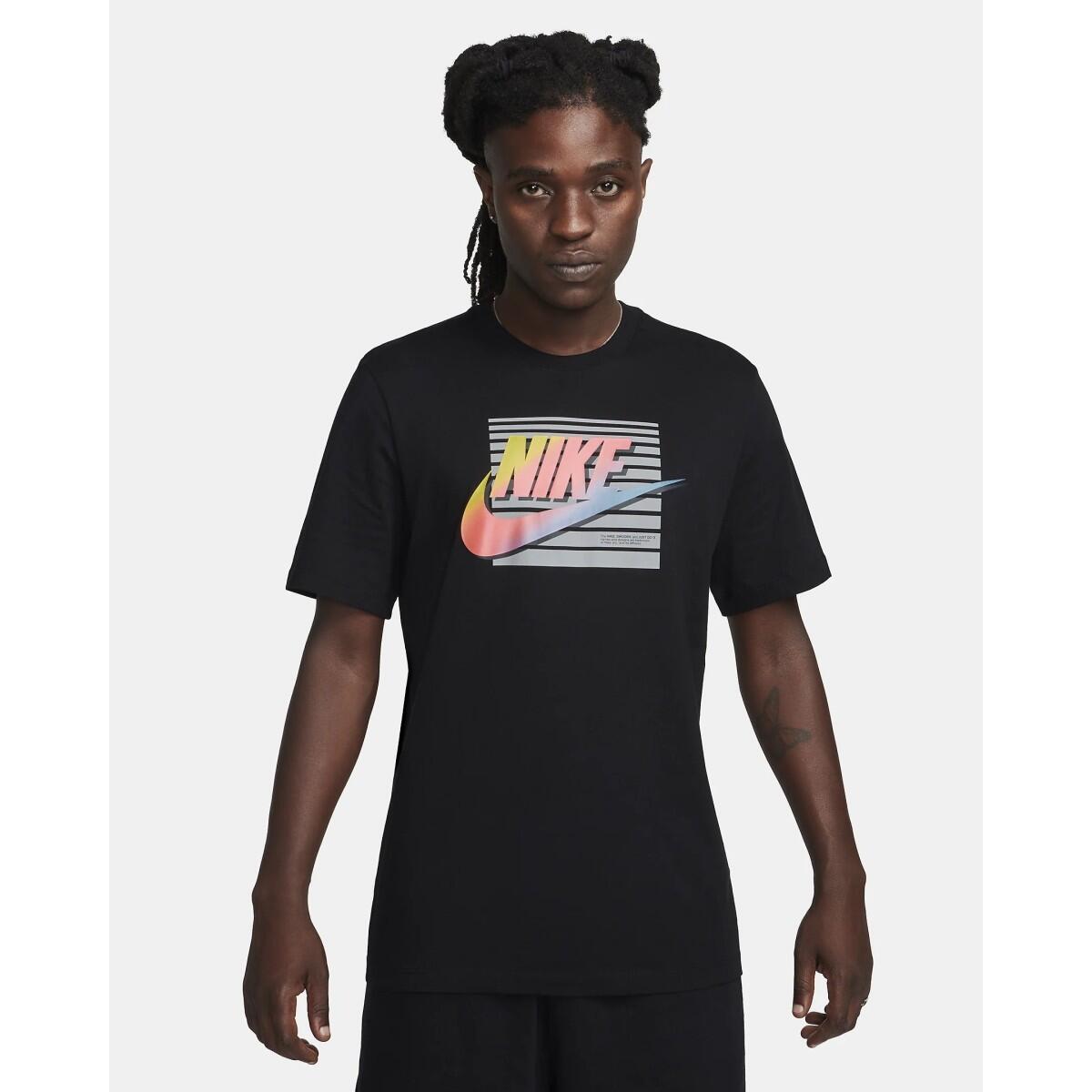 T-shirt uomo nike sportswear - nero 1/2